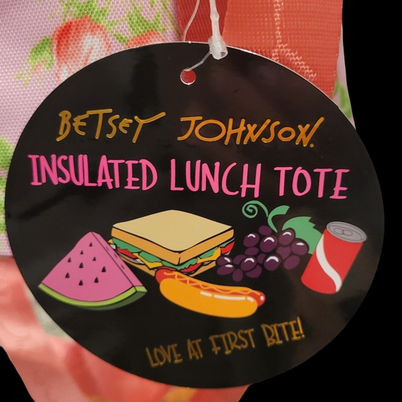 Betsey Johnson Pink Floral Insulated Lunch Bag - Picture 4 of 6